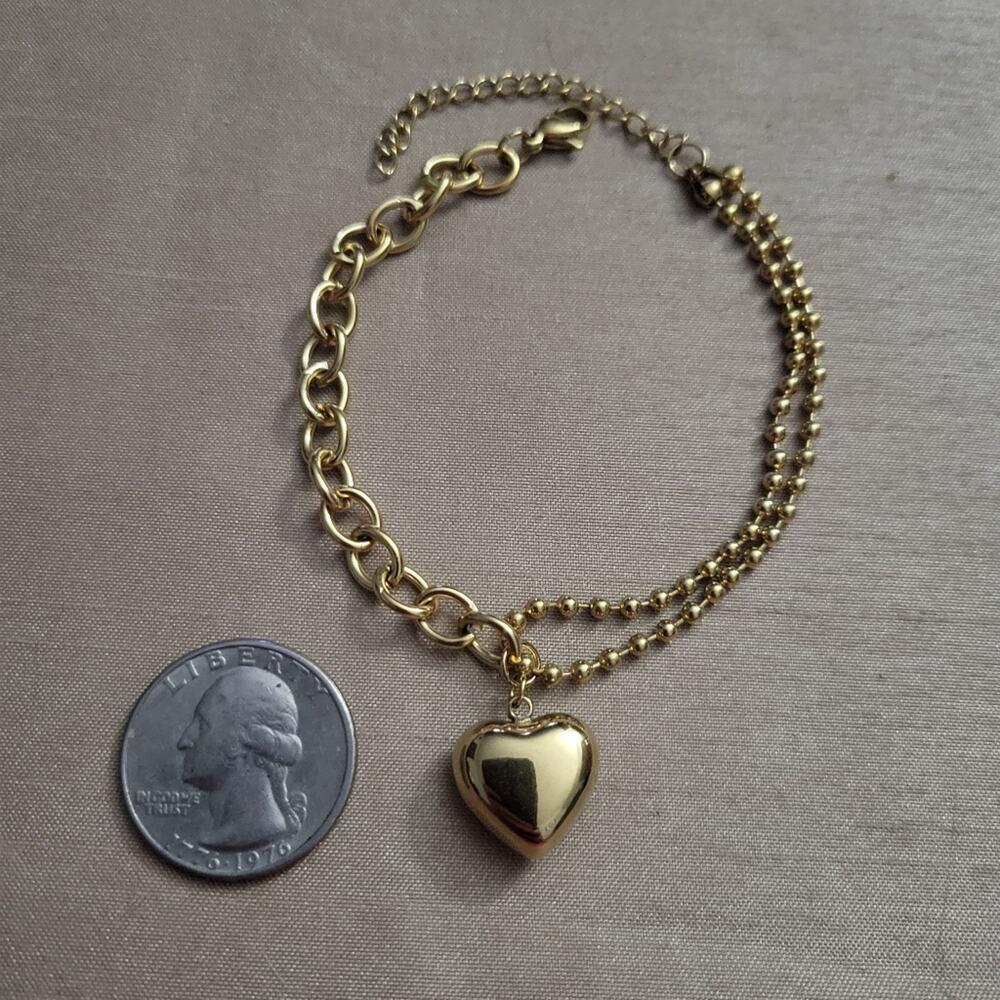 Mixed media chain heart mismatch asymmetrical gold stainless steel bracelet - Picture 4 of 4